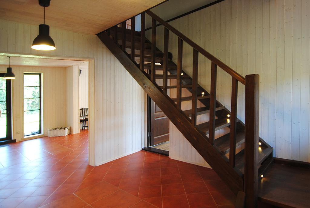 Hostal Dzukijos Uoga Virsurodukis Habitación foto